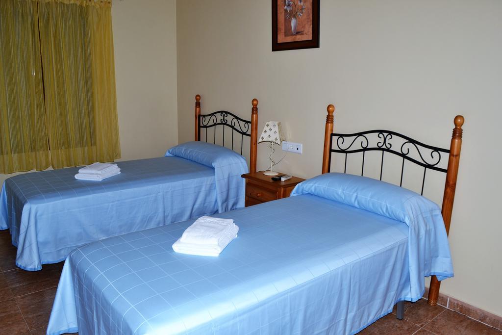 Hostal La Encina El Real de la Jara 外观 照片