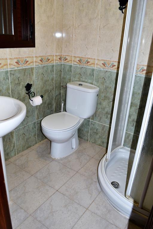 Hostal La Encina El Real de la Jara 外观 照片