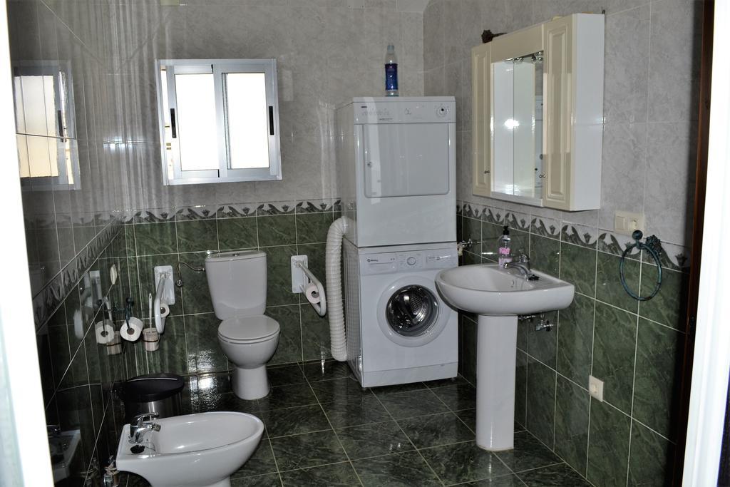 Hostal La Encina El Real de la Jara 外观 照片